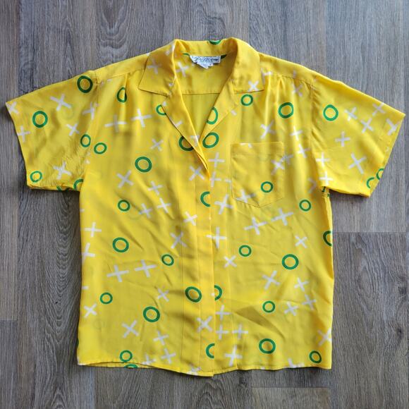 Saks Fifth Avenue Silk Yellow Collard Button Top Size 8 - Picture 1 of 7